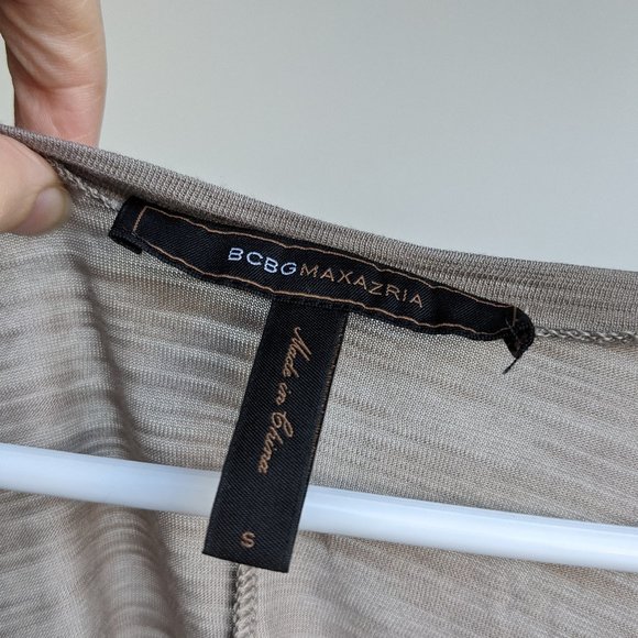 BCBGMaxAzria Leslie Tee Cinder Beige Size Small - Picture 4 of 5